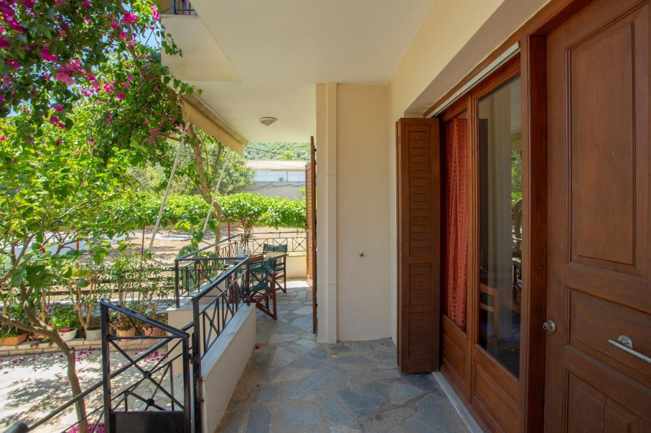 Giapis Apartment Микрос-Гиалос Экстерьер фото